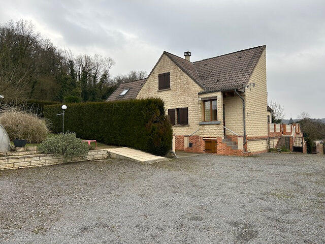 Maison - 226 m² - 11 pièces