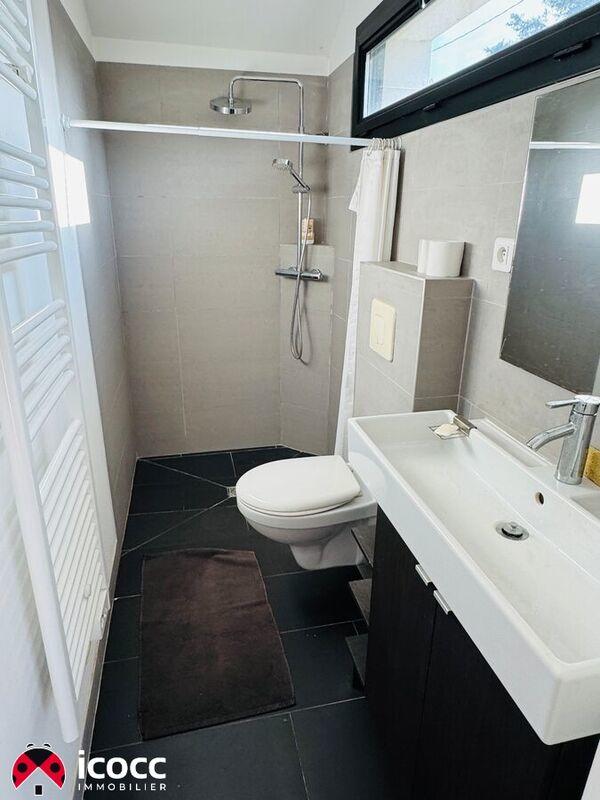 Maison - 92 m² - 5 pièces