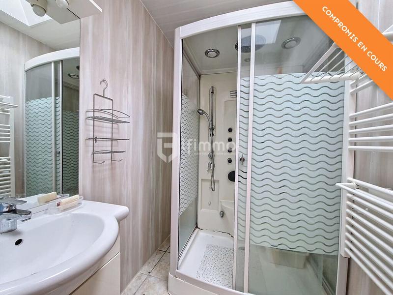 Maison - 123 m² - 7 pièces