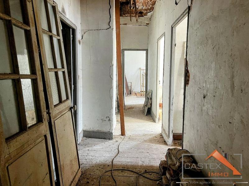 Maison de village - 137 m² - 6 pièces