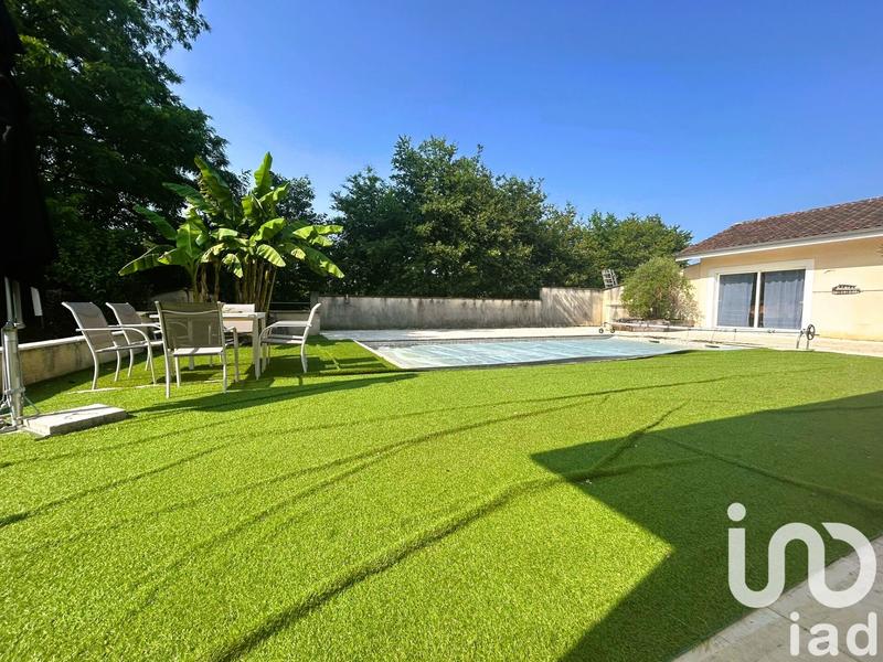 Maison - 182 m² - 6 pièces