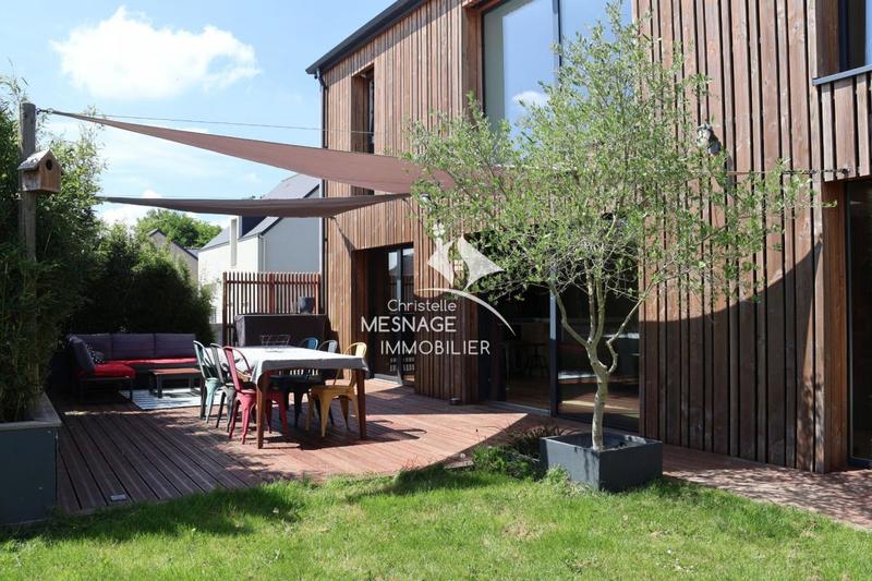 Maison - 162 m² - 6 pièces