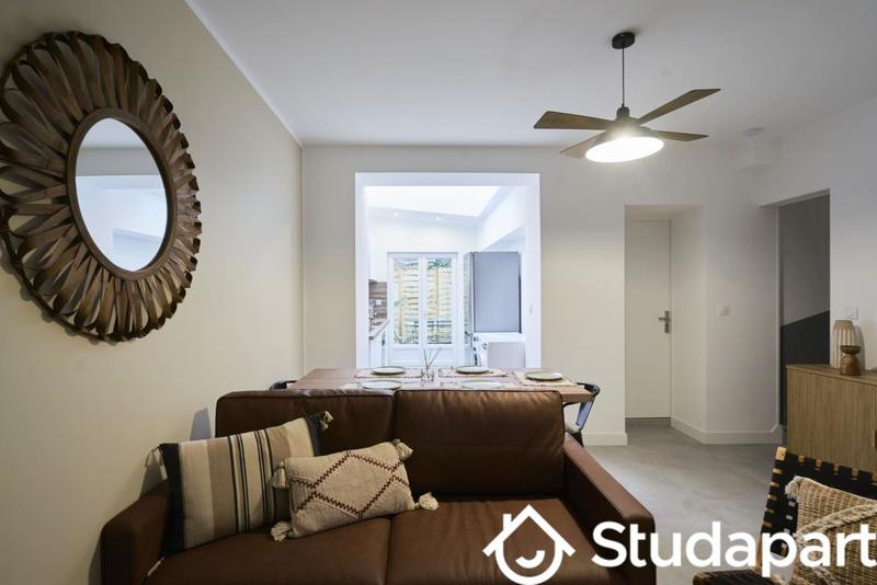 Chambre - 11 m² - 1 pièce