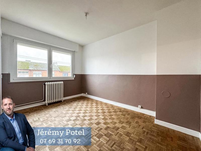 Maison - 81 m² - 5 pièces