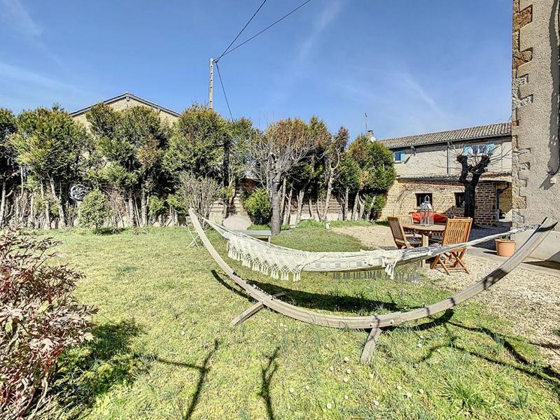 Demeure - 310 m² - 8 pièces