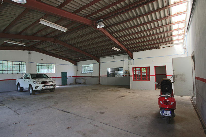 Immeuble - 10 pièces