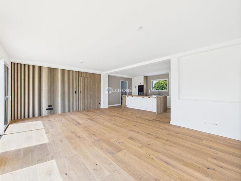 Maison - 144 m² - 6 pièces