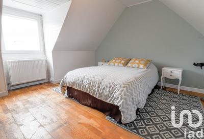 Maison - 111 m² - 4 pièces