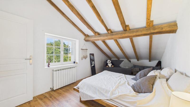 Maison - 530 m² - 12 pièces