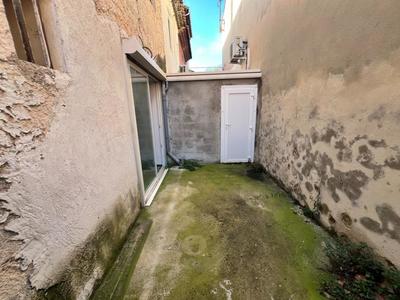 Maison de ville - 85 m² - 4 pièces