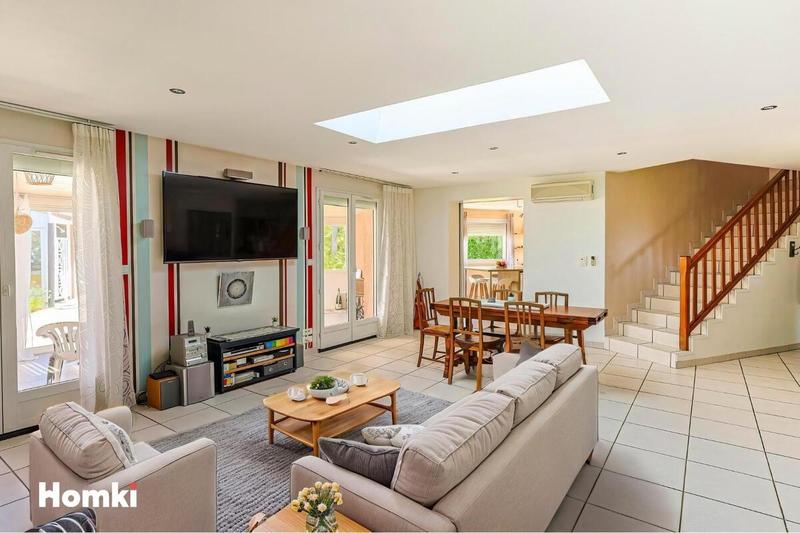 Maison - 170 m² - 6 pièces