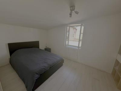 Appartement - 64 m² - 4 pièces