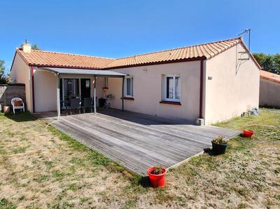 Maison - 116 m² - 6 pièces