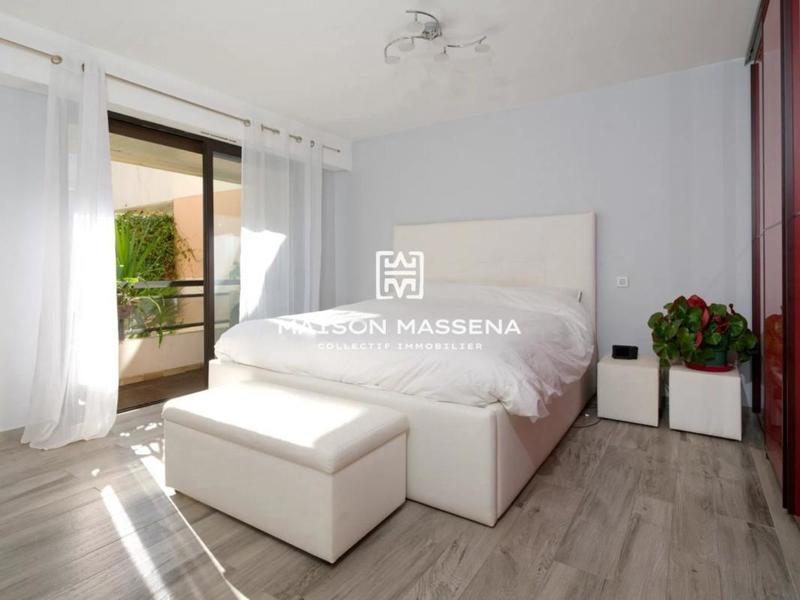 Appartement - 108 m² - 4 pièces