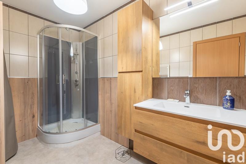 Appartement - 168 m² - 7 pièces