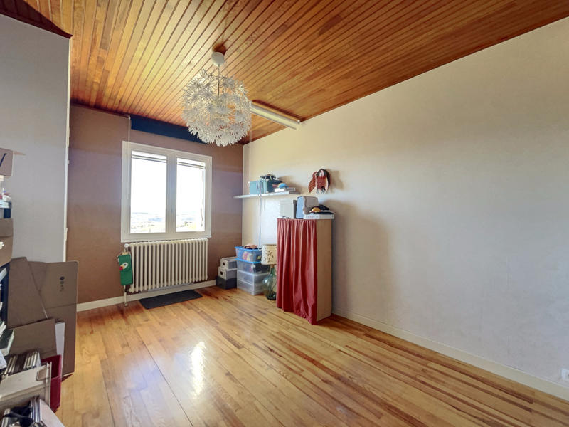 Maison - 136 m² - 5 pièces