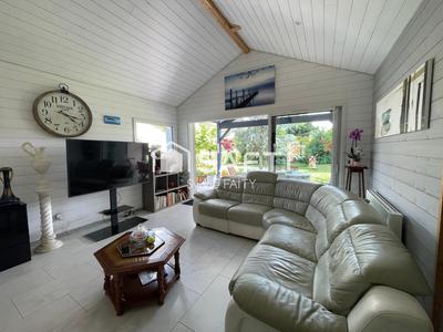 Maison - 130 m² - 5 pièces