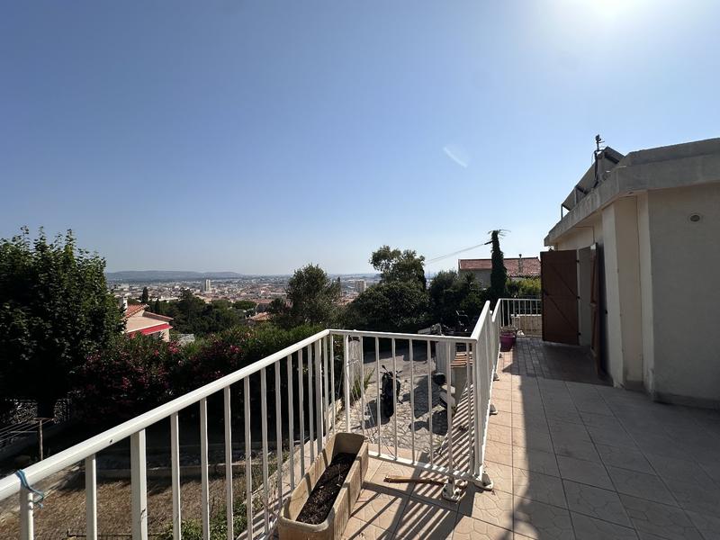 Maison - 88 m² - 4 pièces