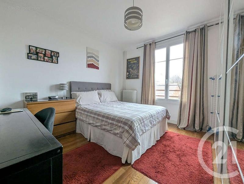 Appartement - 75 m² - 4 pièces