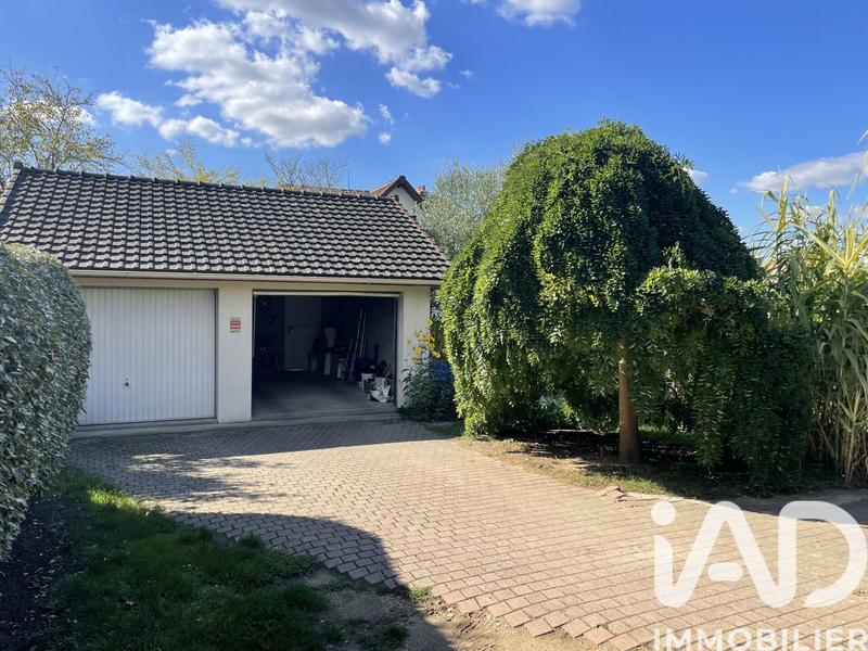 Maison - 137 m² - 6 pièces