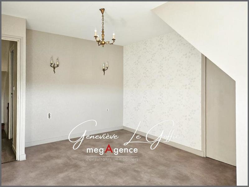 Maison traditionnelle - 125 m² - 5 pièces