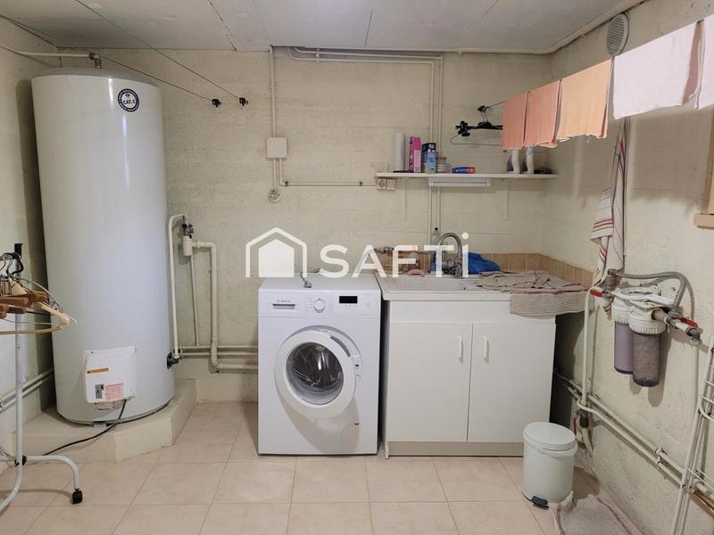 Maison - 192 m² - 11 pièces