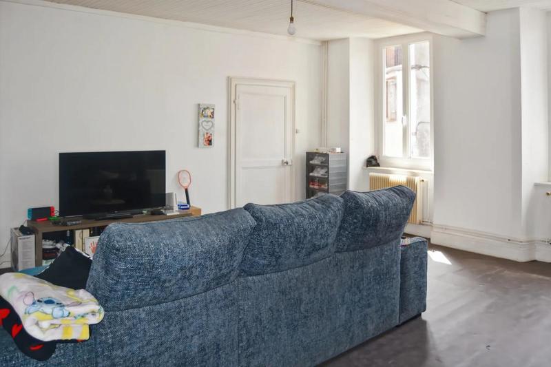 Maison - 200 m² - 7 pièces