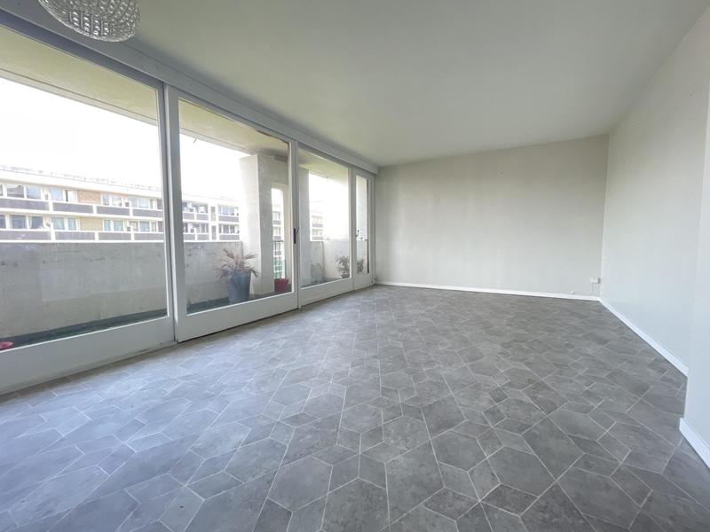 Appartement - 94 m² - 5 pièces