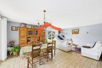 Maison - 91 m² - 4 pièces