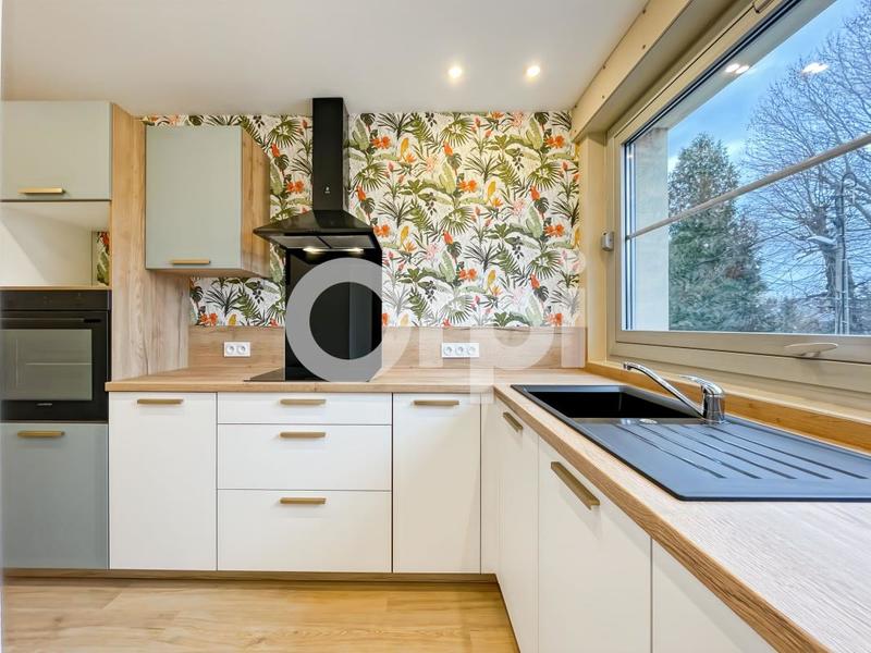 Appartement - 79 m² - 3 pièces