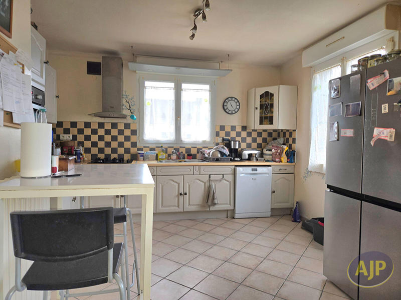 Maison - 136 m² - 7 pièces