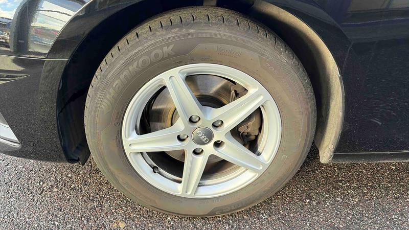 Audi A4 Avant 30 tdi 150 Business Line