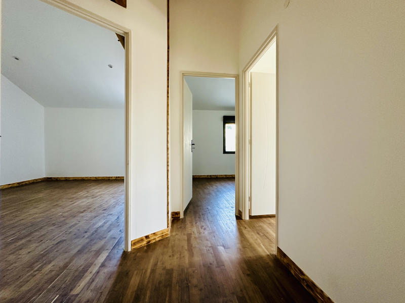 Maison - 229 m² - 6 pièces