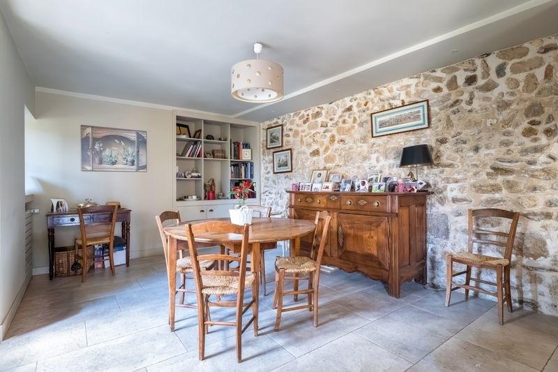 Maison - 210 m² - 8 pièces
