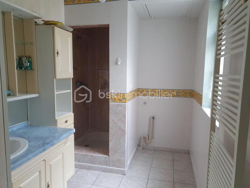 Maison - 92 m² - 4 pièces