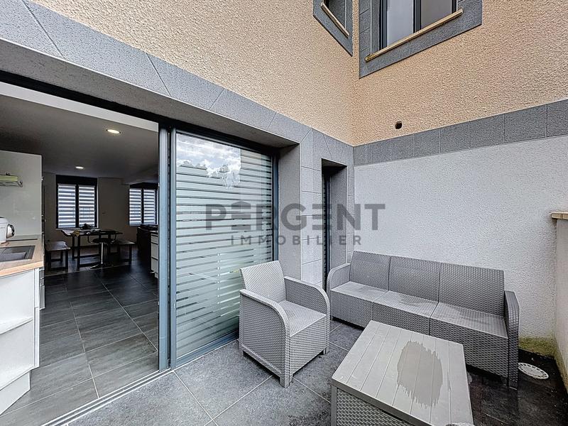 Maison - 149 m² - 6 pièces