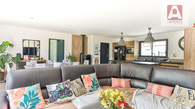 Maison - 150 m² - 6 pièces