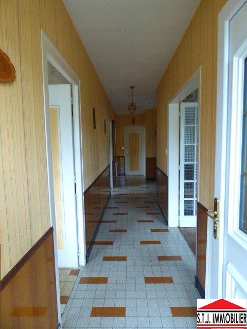 Maison - 121 m² - 5 pièces