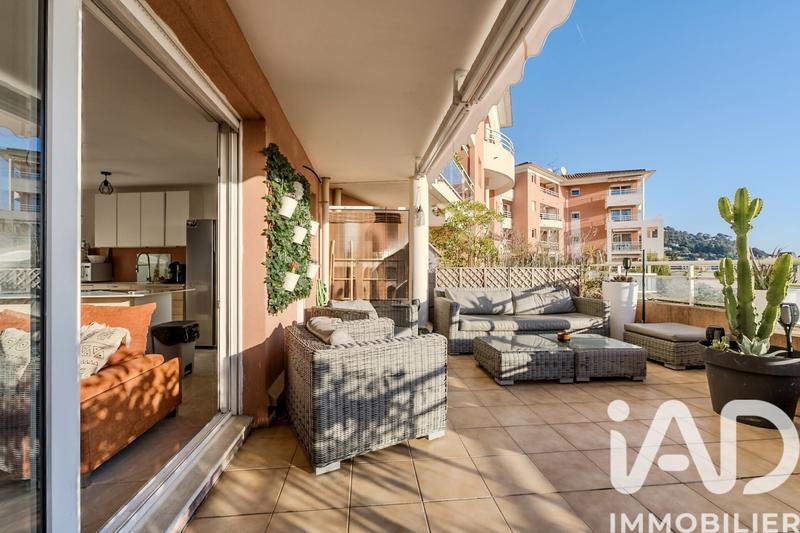 Appartement - 76 m² - 4 pièces