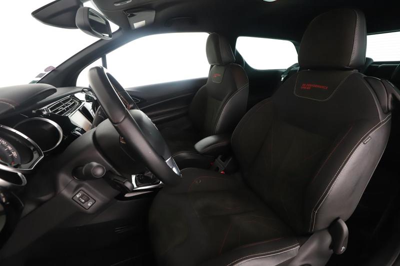 Ds Ds 3 1.6 Thp Performance Line Bv6 165 ch