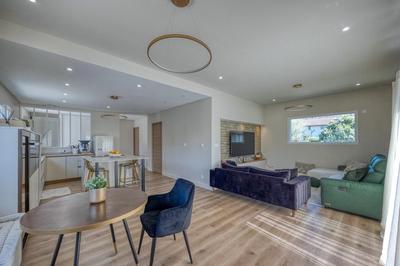 Maison - 114 m² - 6 pièces