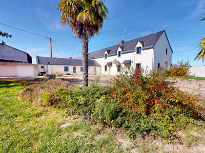 Maison - 160 m² - 5 pièces