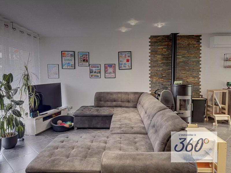 Maison - 95 m² - 3 pièces