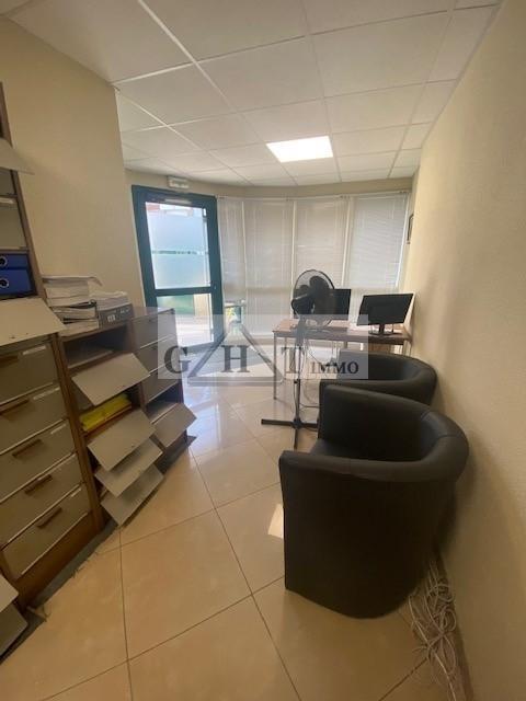 Local commercial - 63 m²