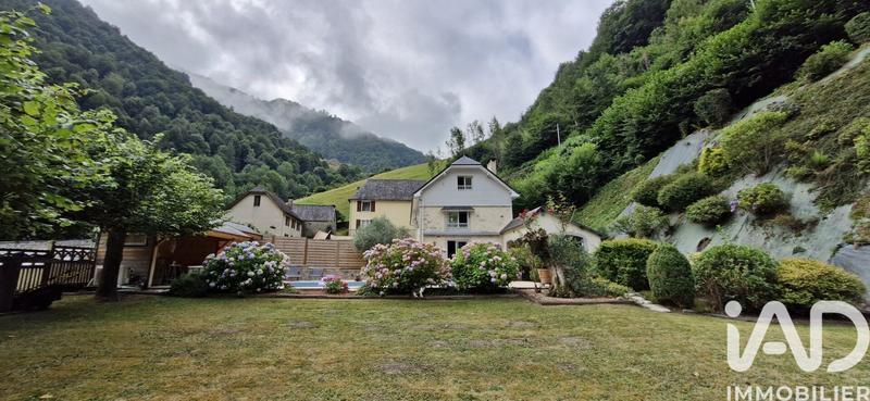 Maison de village - 111 m² - 6 pièces