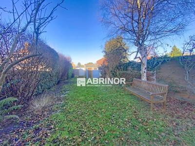 Maison - 85 m² - 5 pièces