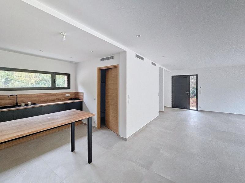 Maison - 113 m² - 4 pièces