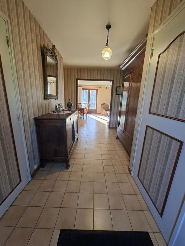 Maison - 95 m² - 5 pièces