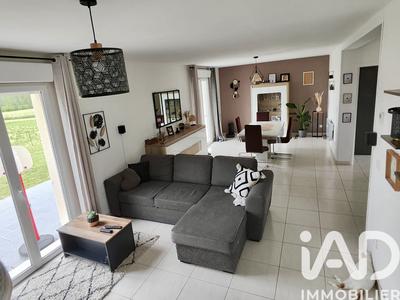 Maison - 110 m² - 5 pièces