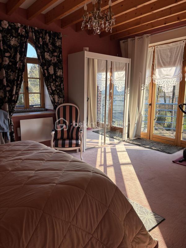 Moulin - 297 m² - 9 pièces